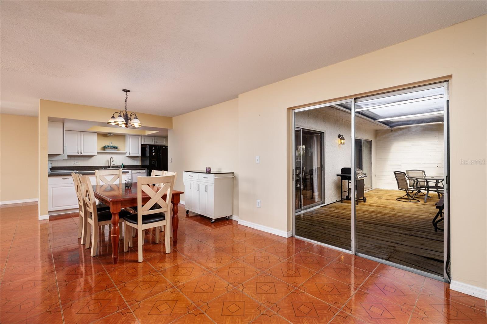 SPRINGWOOD VILLAS - Residential