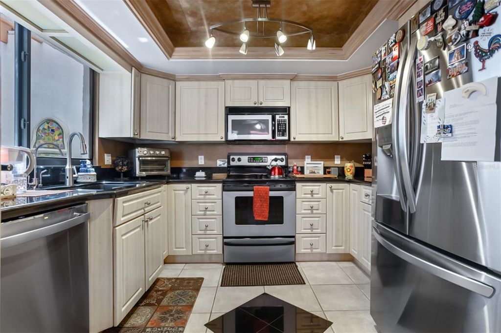 Photo of 11407 Orilla Del Rio Place, Temple Terrace, FL 33617 (MLS # TB8414686)