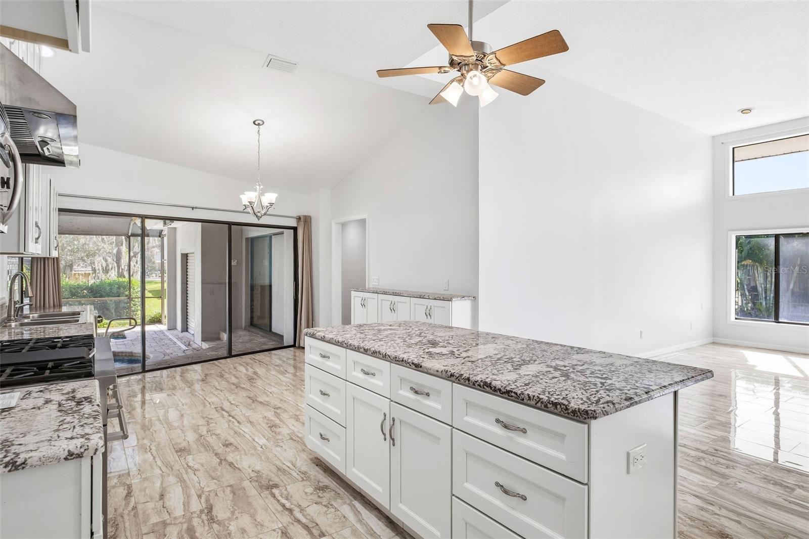 BRISTOL PARK - Residential