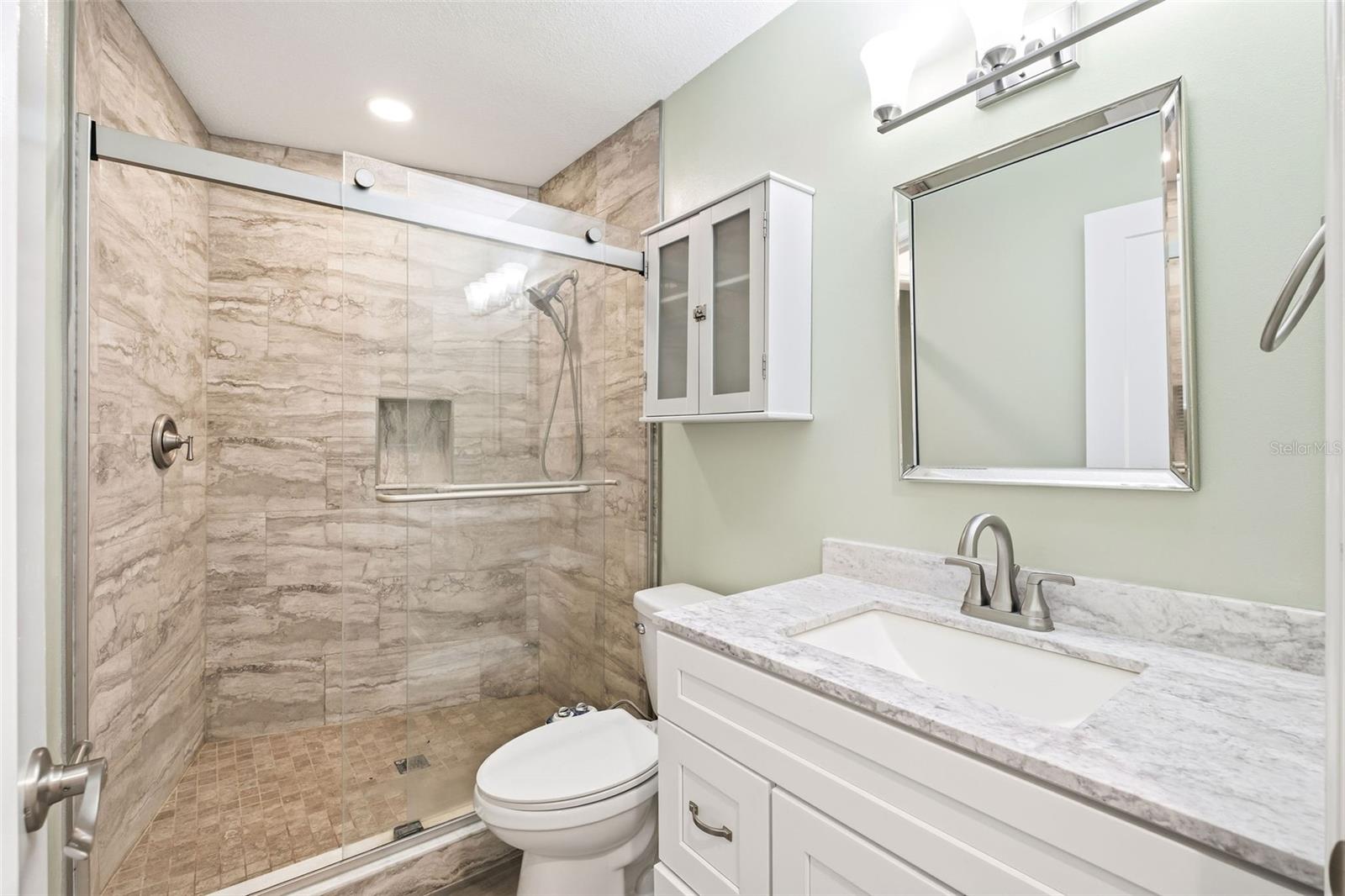 BRISTOL PARK - Residential