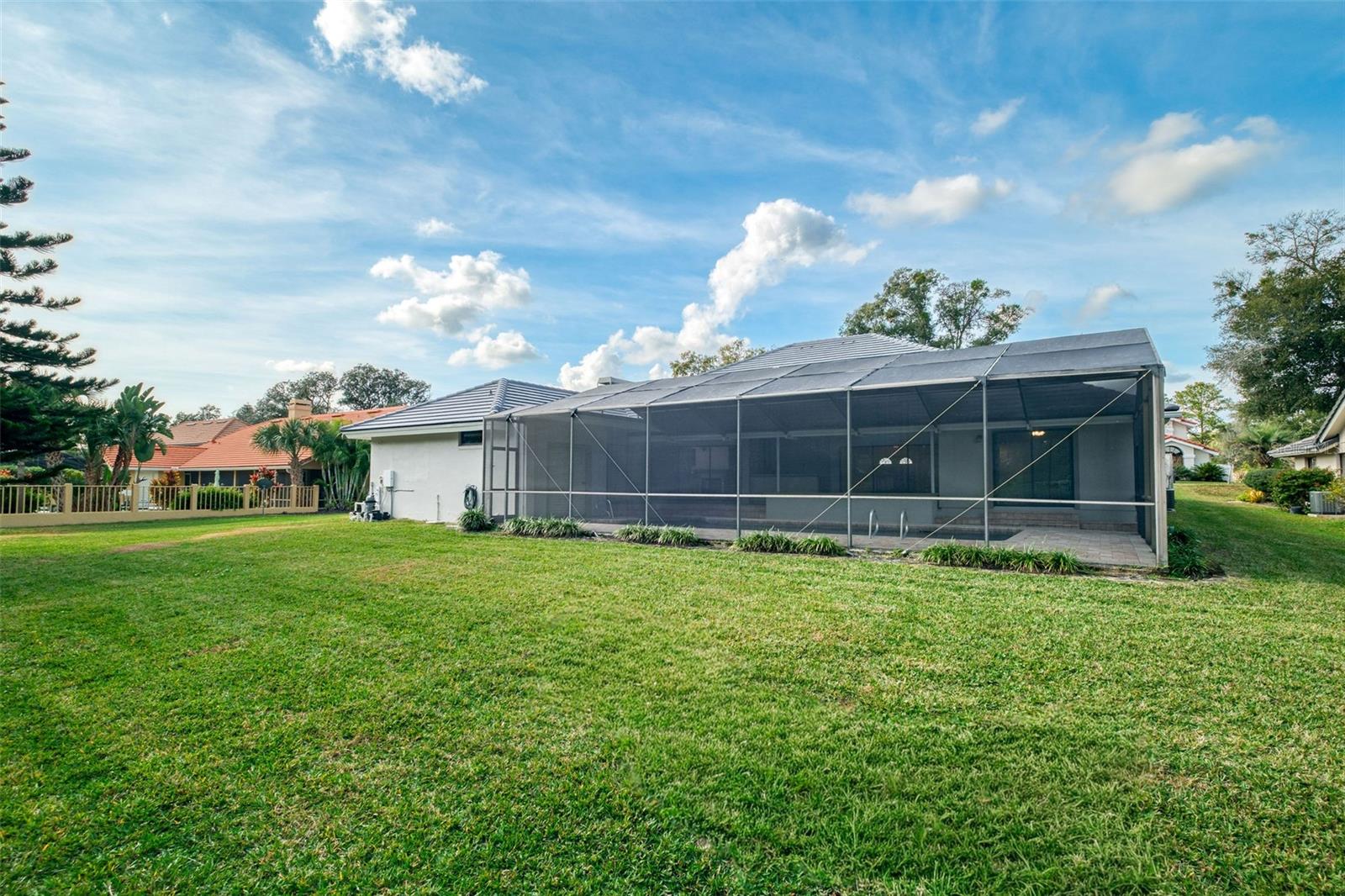 BRISTOL PARK - Residential