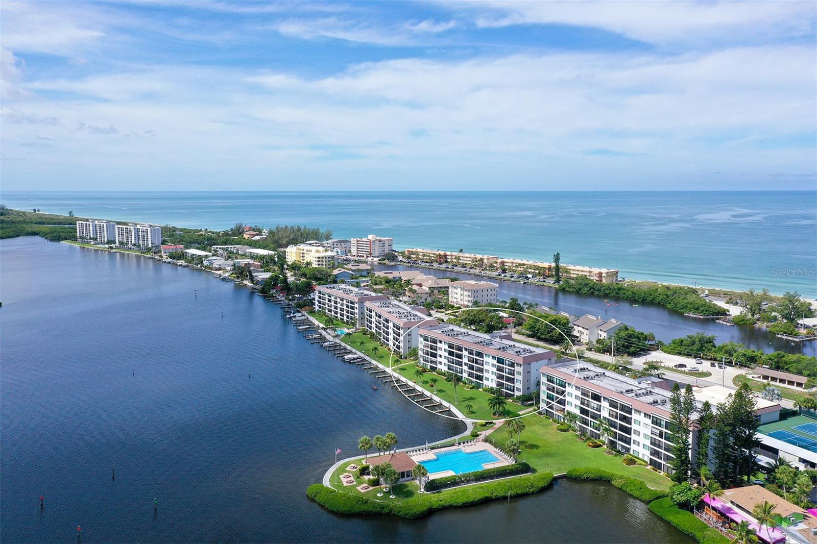 SUNRISE COVE SEC 2 - Residential