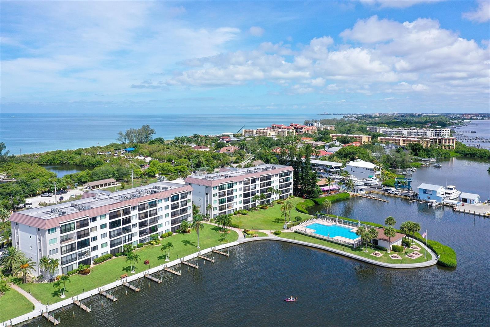 SUNRISE COVE SEC 2 - Residential