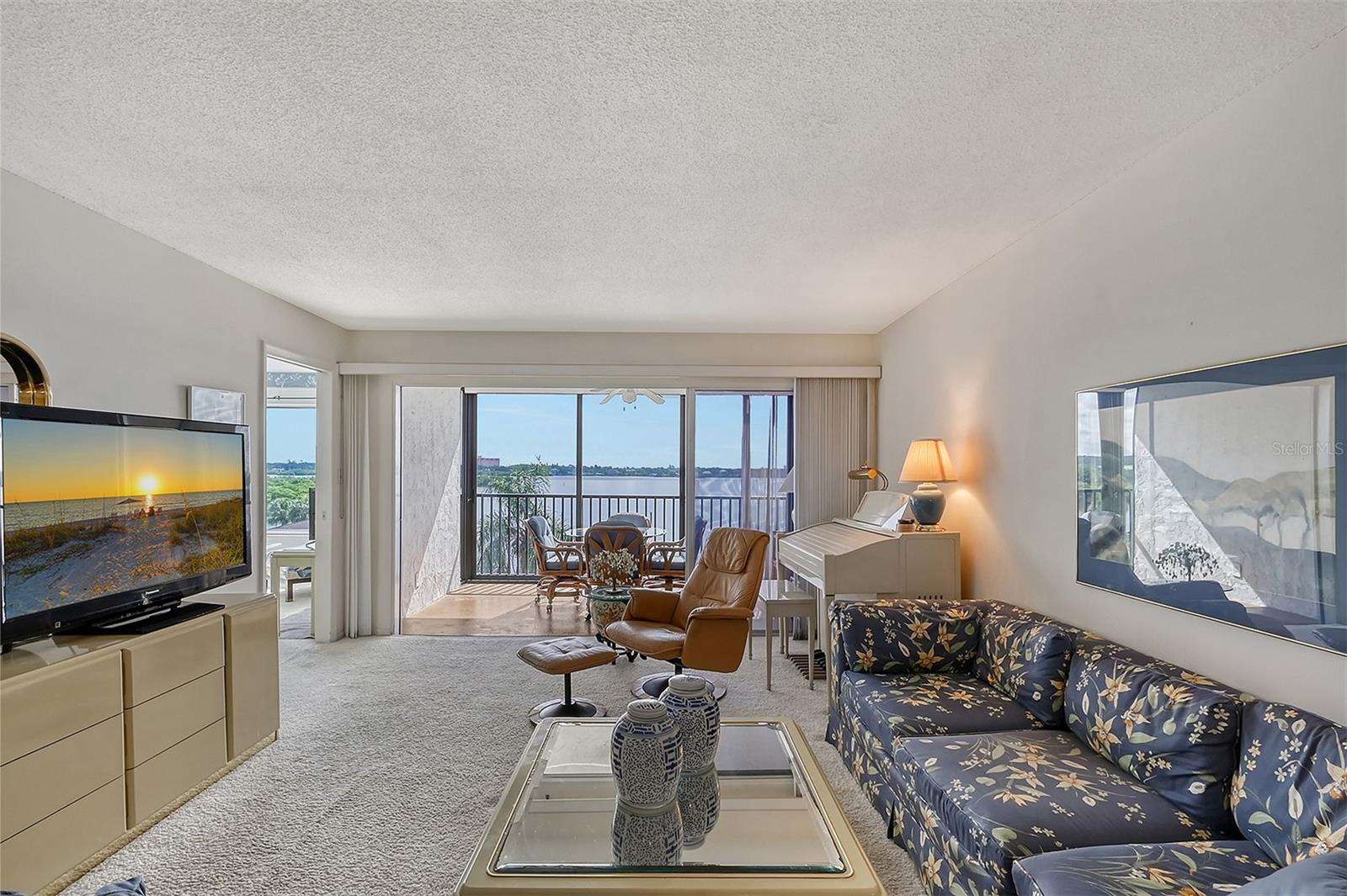 SUNRISE COVE SEC 2 - Residential