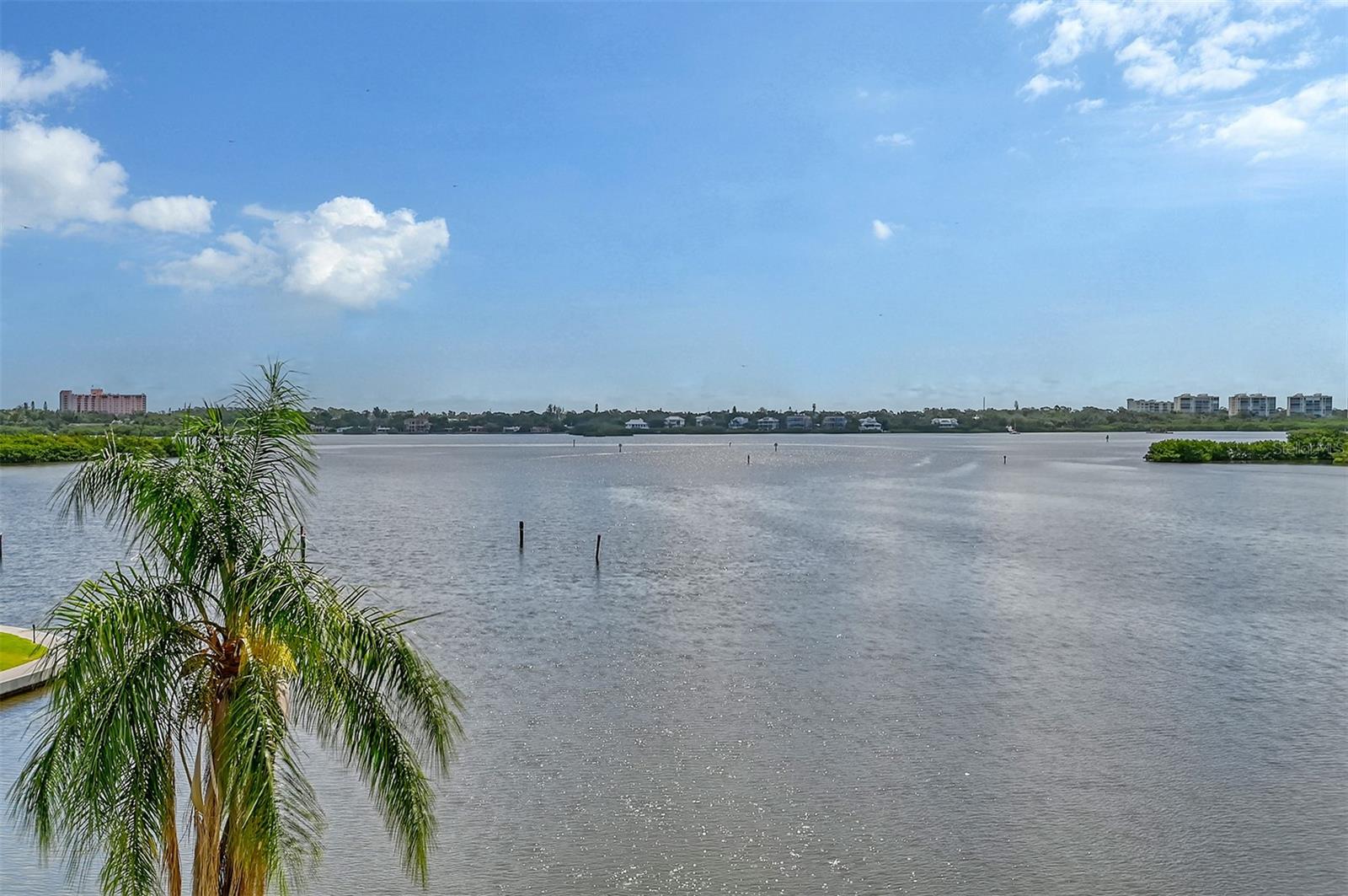 SUNRISE COVE SEC 2 - Residential