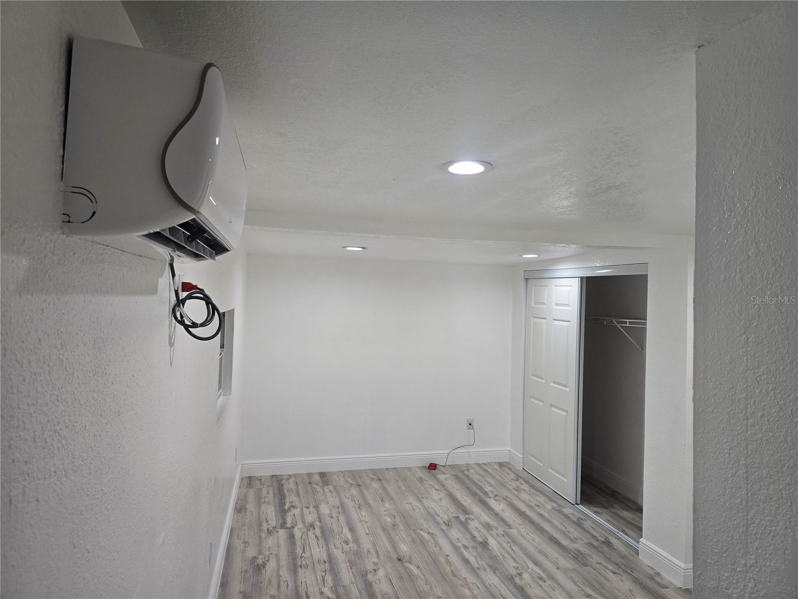 OAK GROVE SUB - Residential