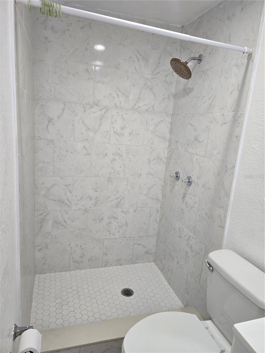 OAK GROVE SUB - Residential