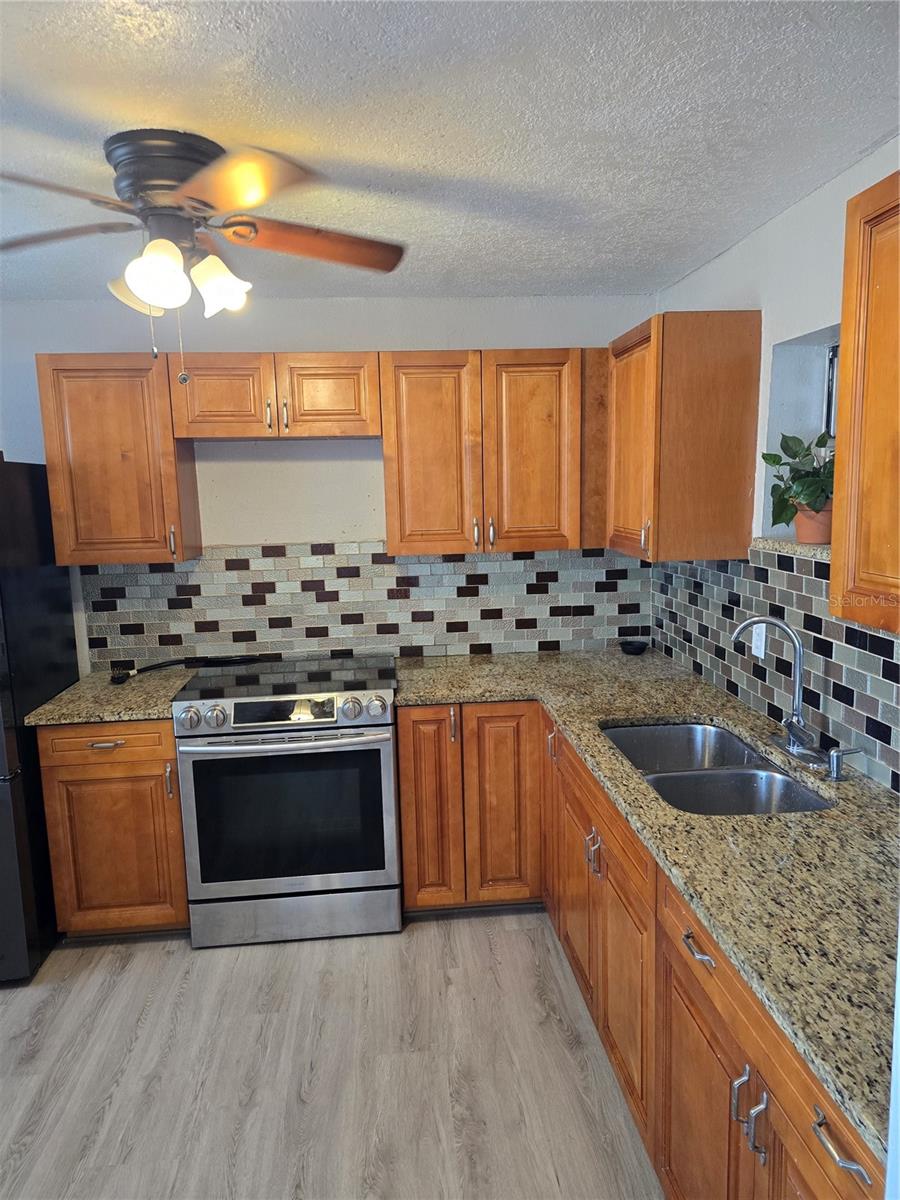 OAK GROVE SUB - Residential