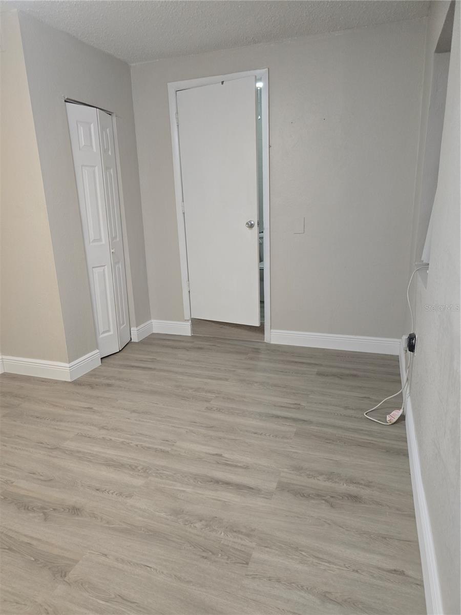 OAK GROVE SUB - Residential