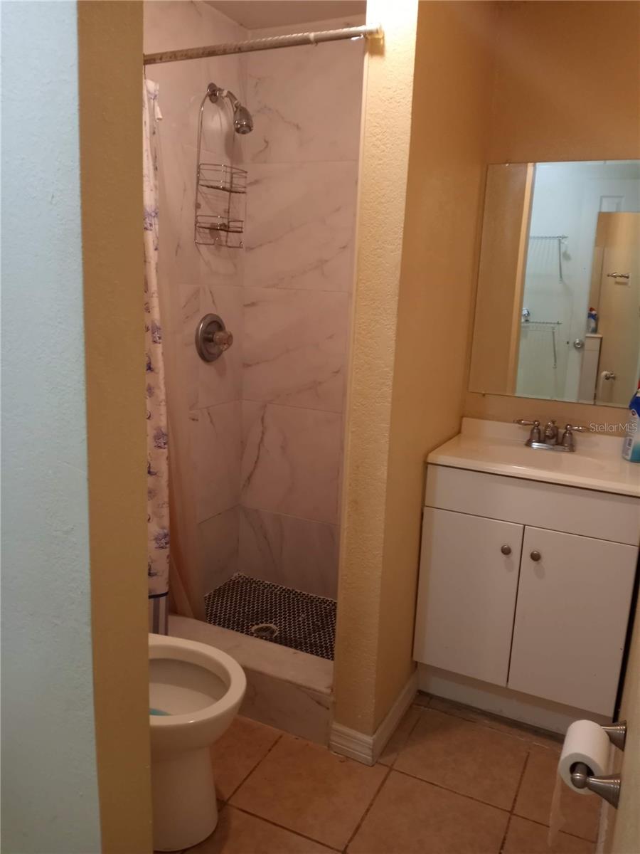 OAK GROVE SUB - Residential