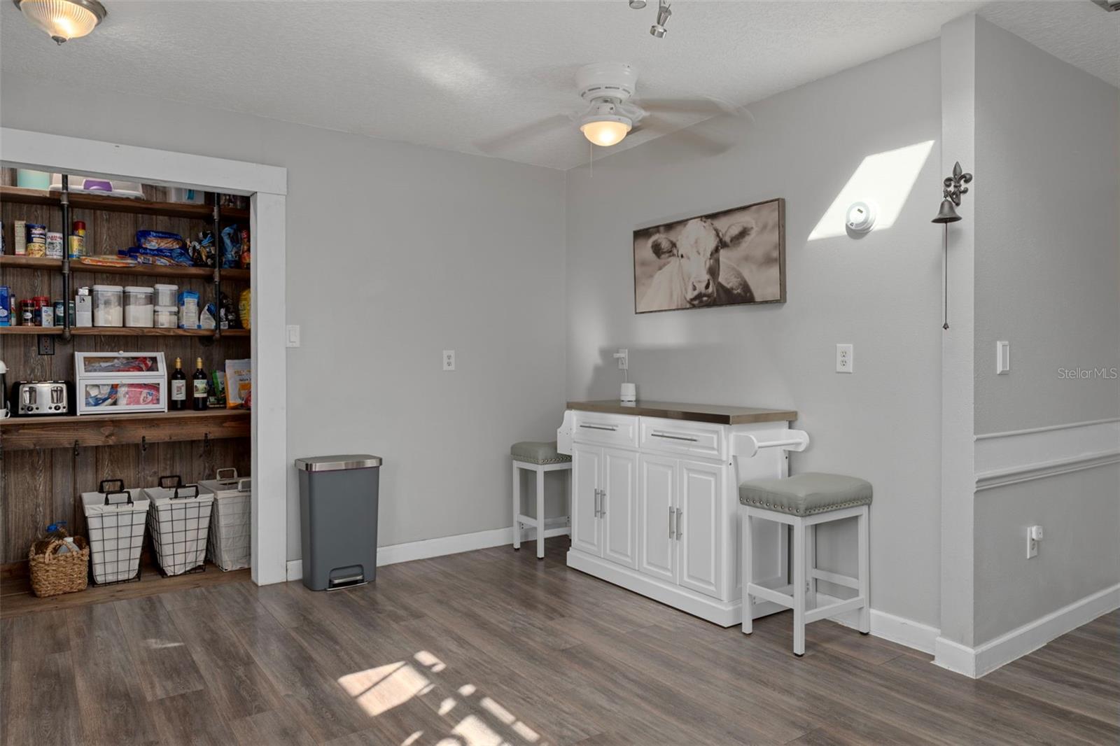 SPRING HILL - Residential