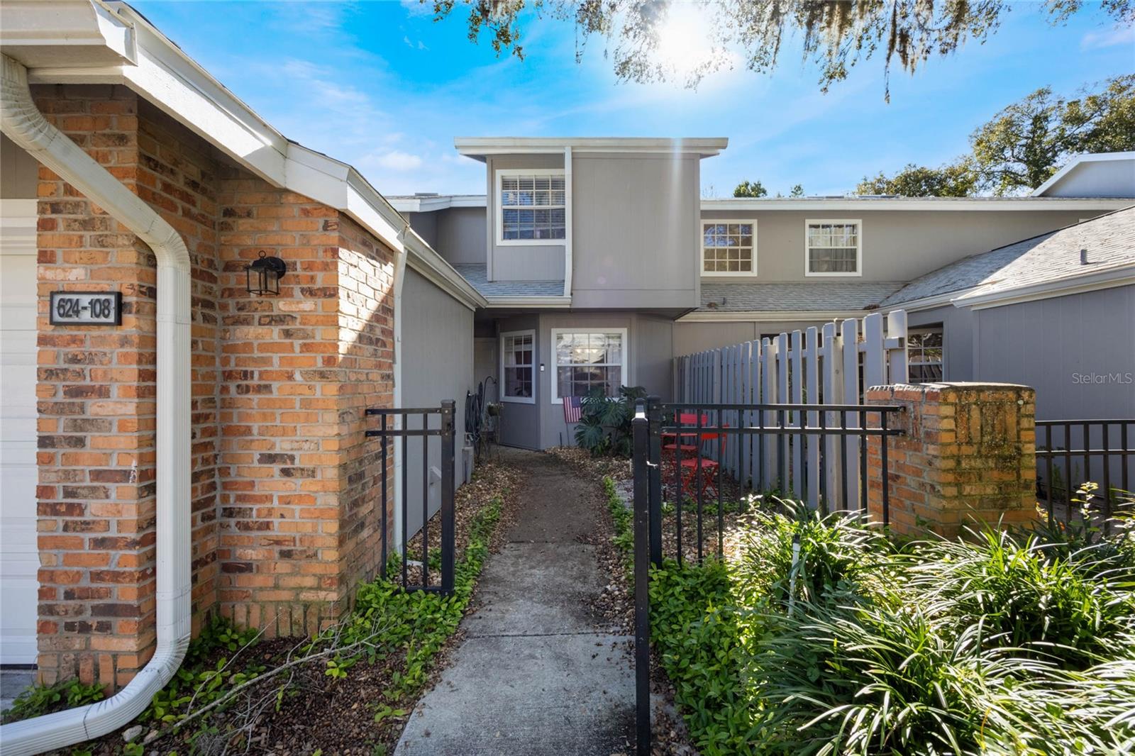 624 MAPLE OAK CIRCLE 108