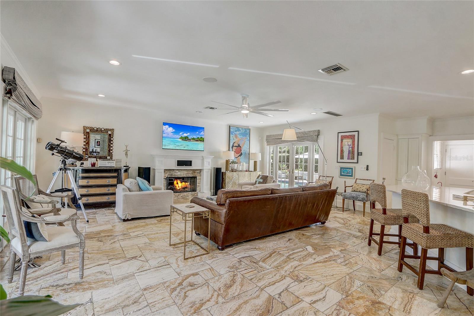 EDGEWATER HEIGHTS - Residential