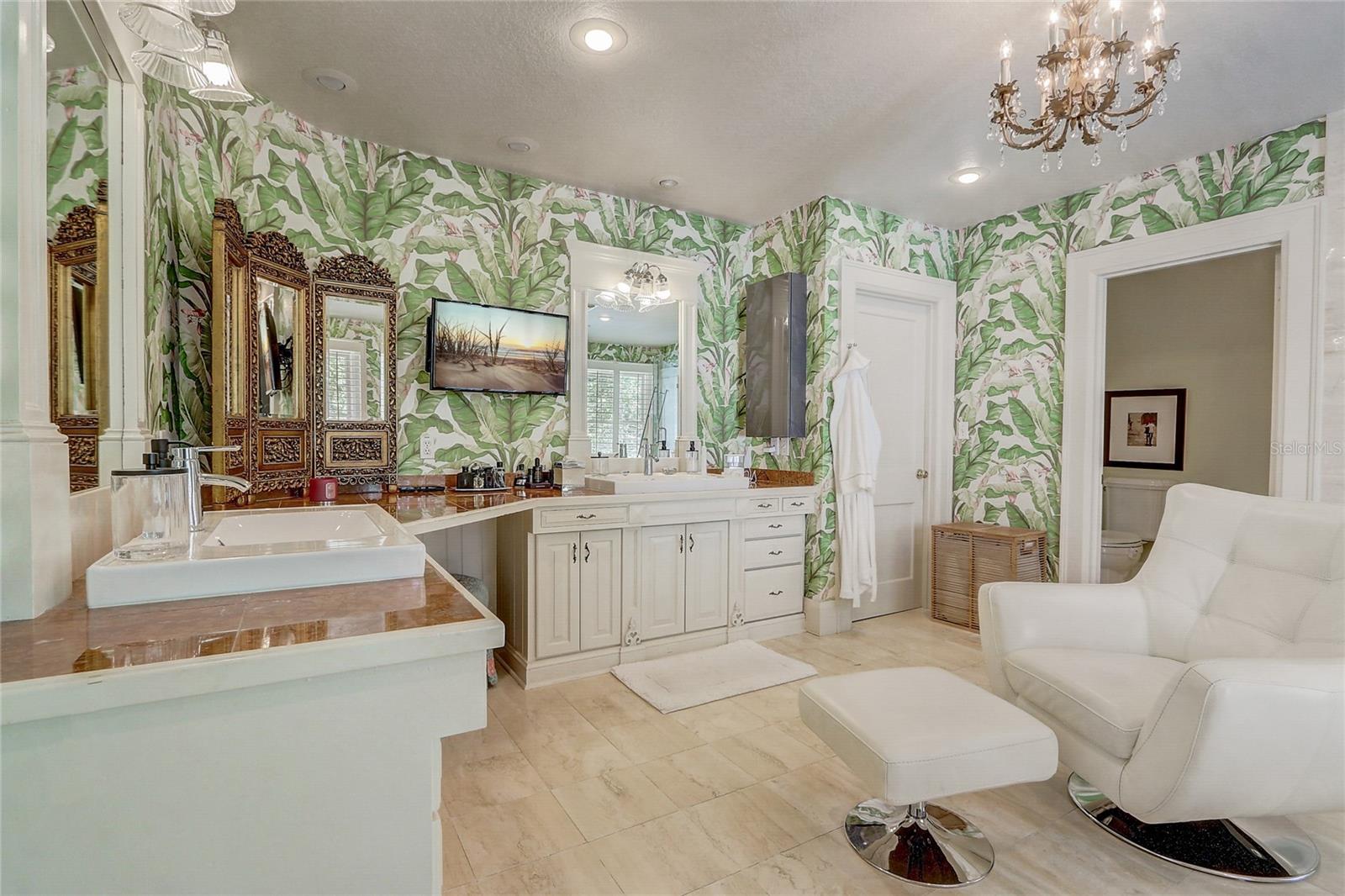 EDGEWATER HEIGHTS - Residential