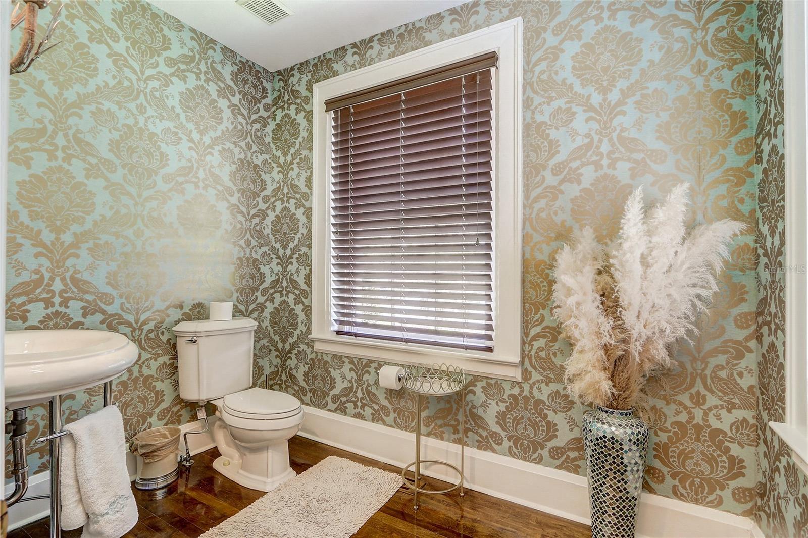 EDGEWATER HEIGHTS - Residential