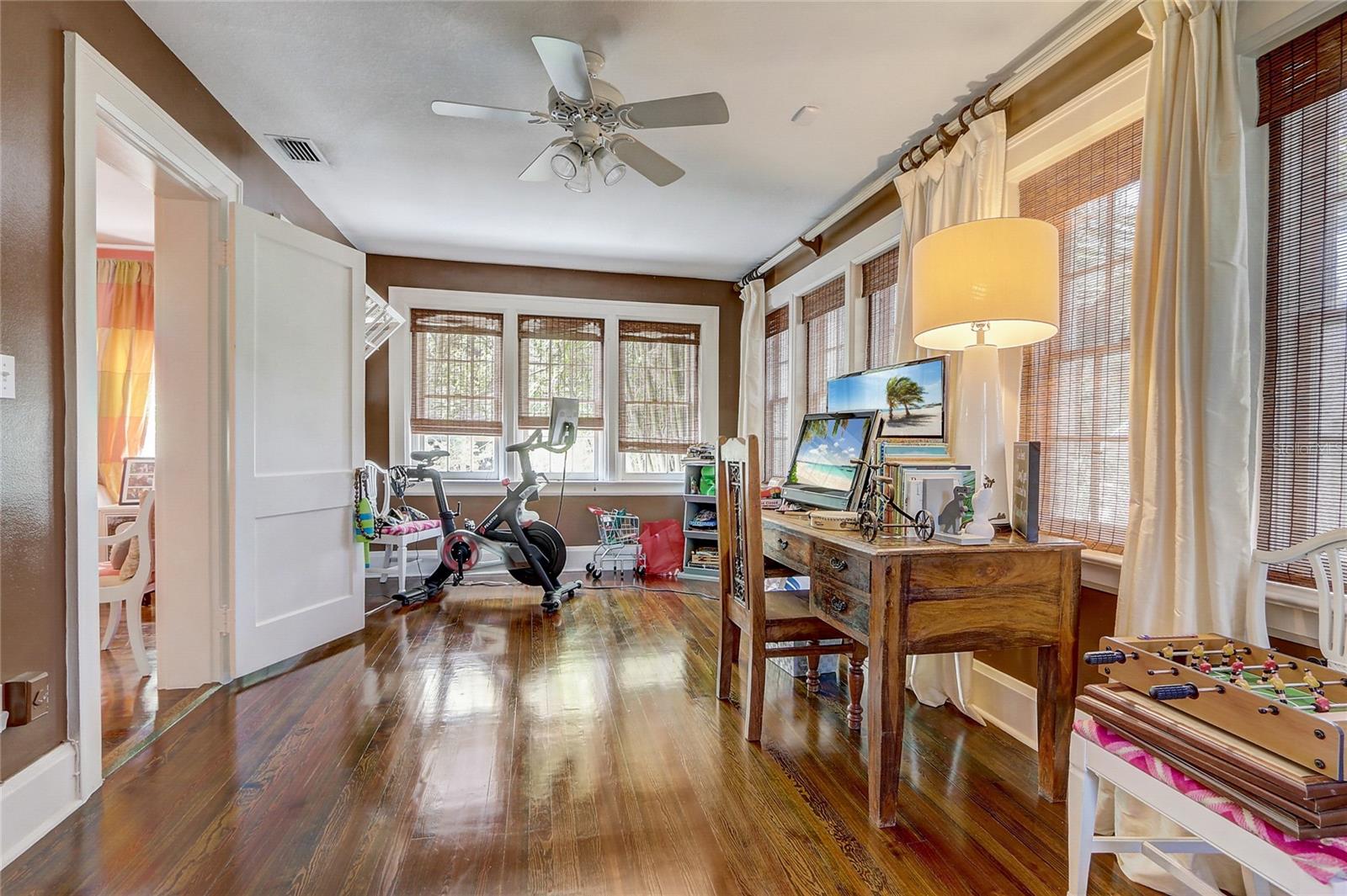 EDGEWATER HEIGHTS - Residential