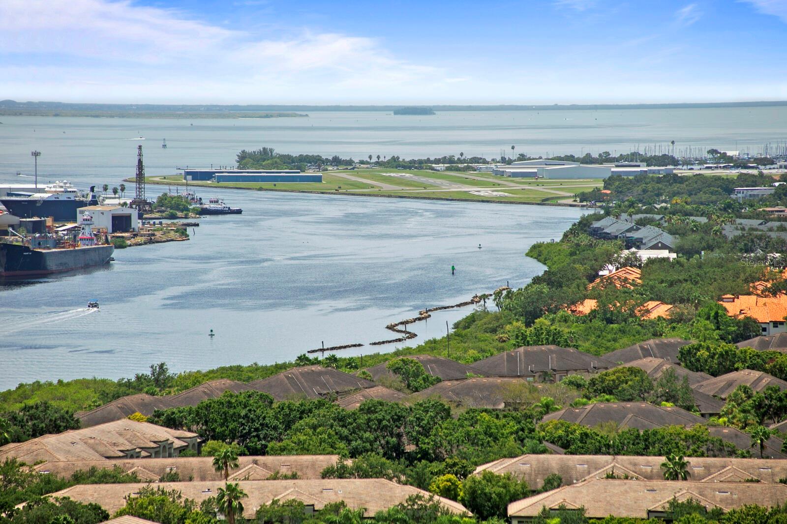 TOWERS OF CHANNELSIDE CONDOMIN - Residential