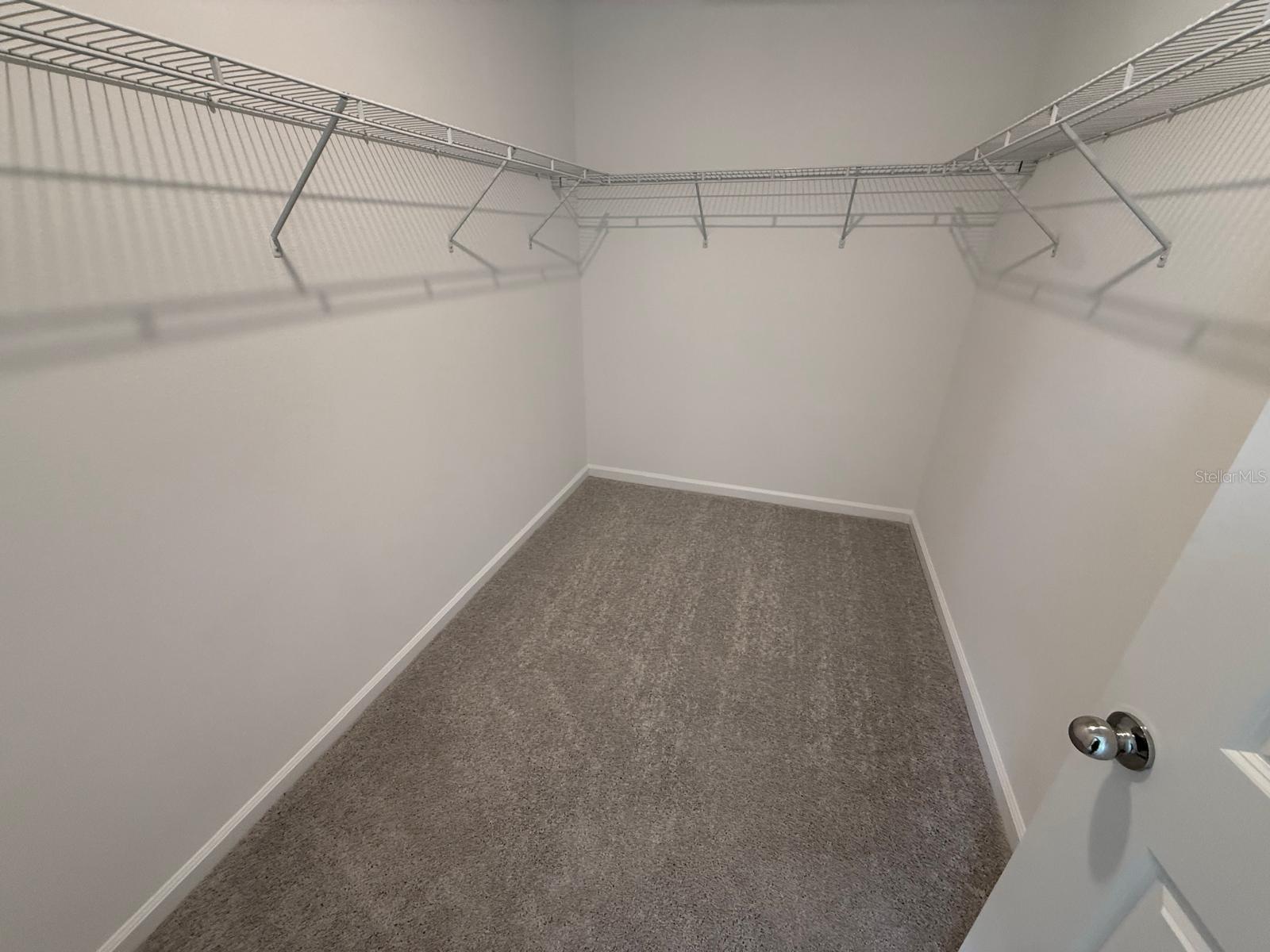 WELLNESS RIDGE 25 TH - Residential Lease
