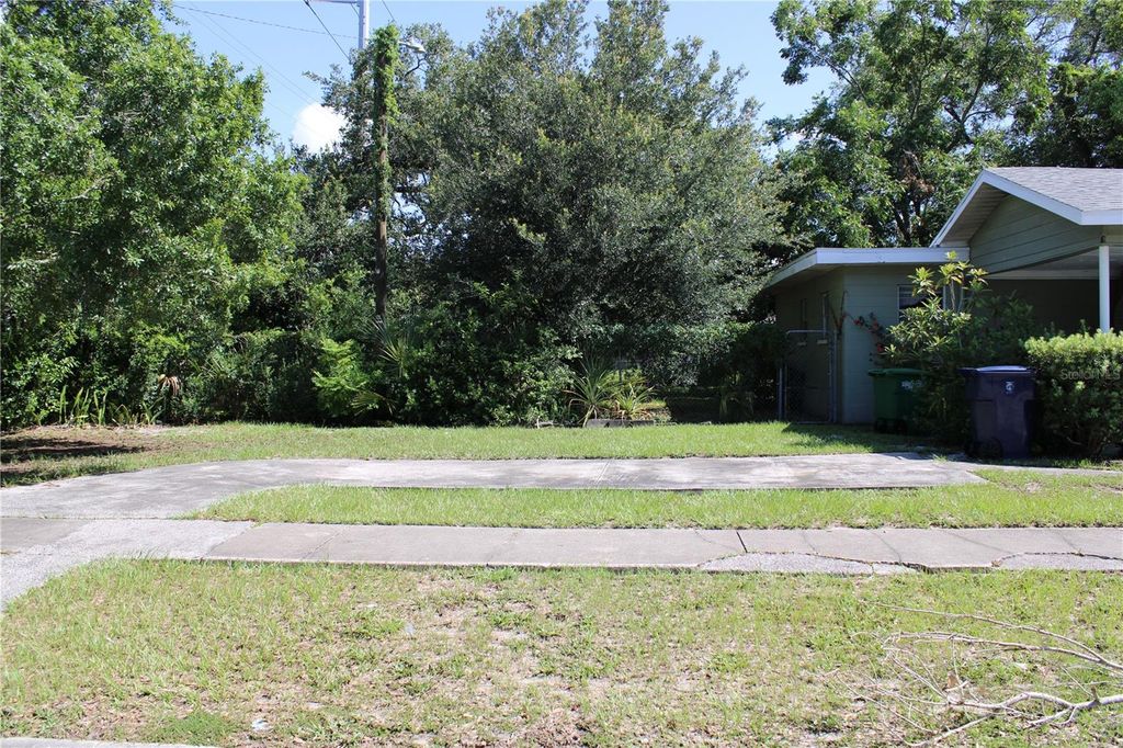 Photo of 3504 E 24th Avenue, Tampa, FL 33605 (MLS # TB8481076)