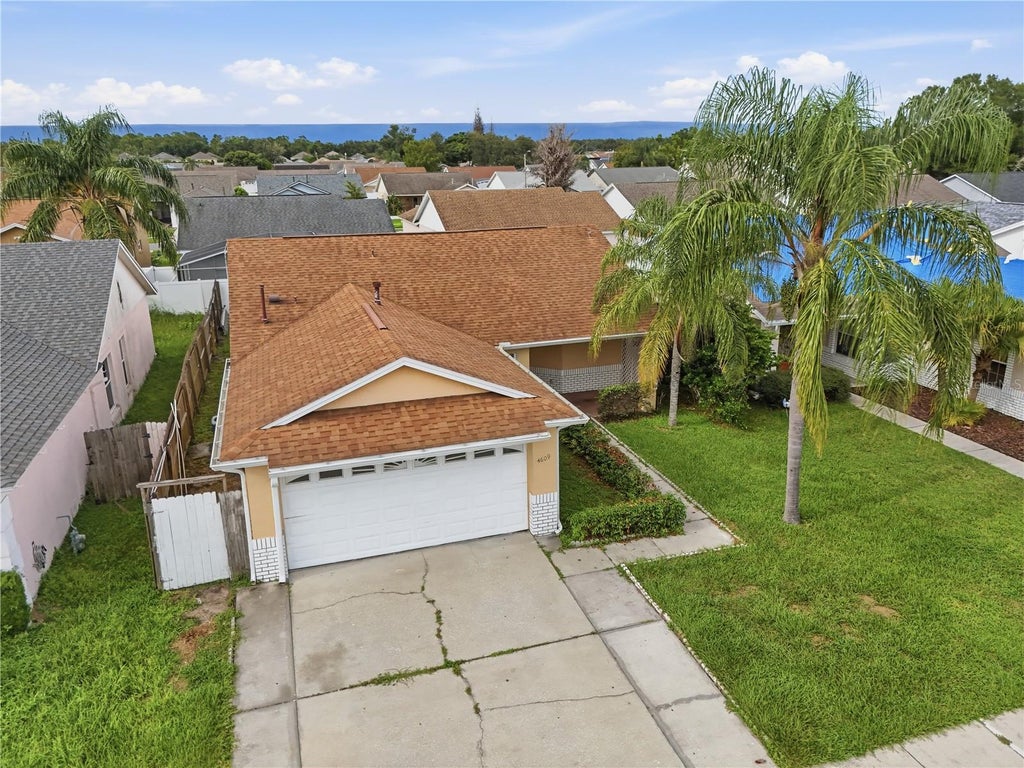 Photo of 4609 Cheyenne Point Trail, Kissimmee, FL 34746 (MLS # S5157339)