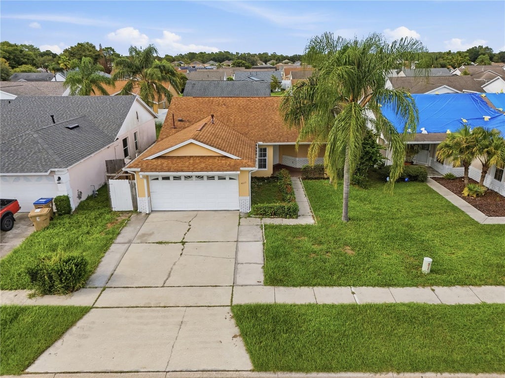 Photo of 4609 Cheyenne Point Trail, Kissimmee, FL 34746 (MLS # S5157339)