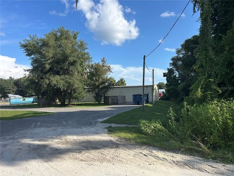 Tiny photo for 18210 N Us Highway 301, Citra, FL 32113 (MLS # OM731347)