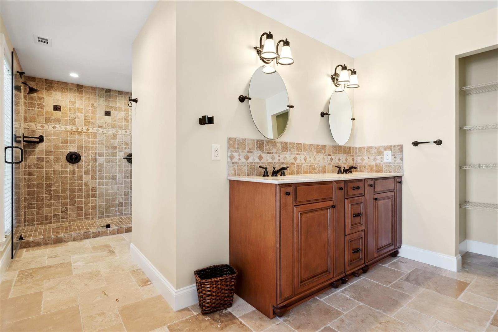 SARASOTA BEACH - Residential