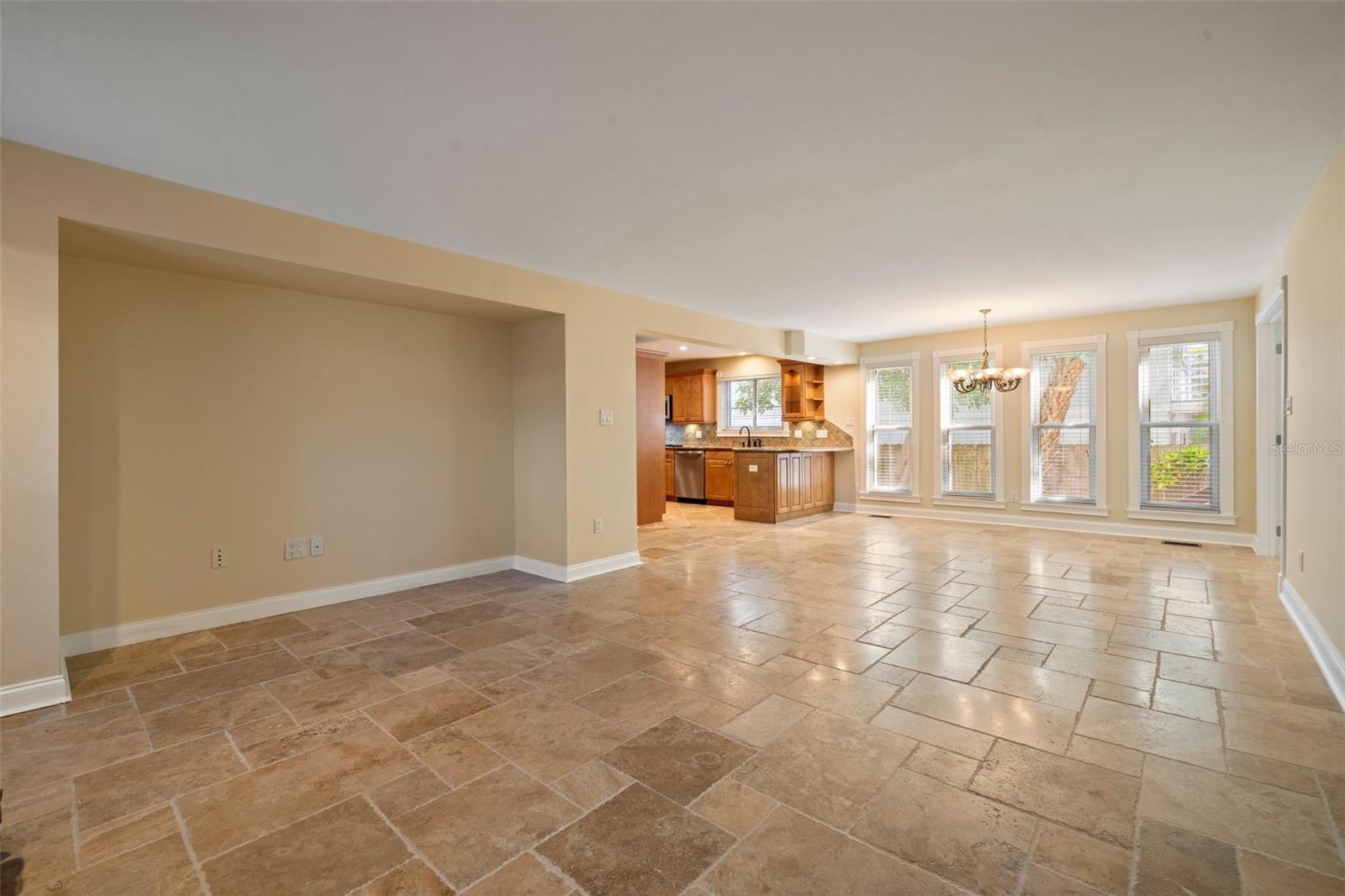 SARASOTA BEACH - Residential