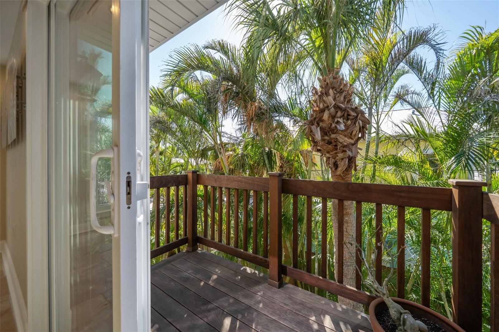 SARASOTA BEACH - Residential