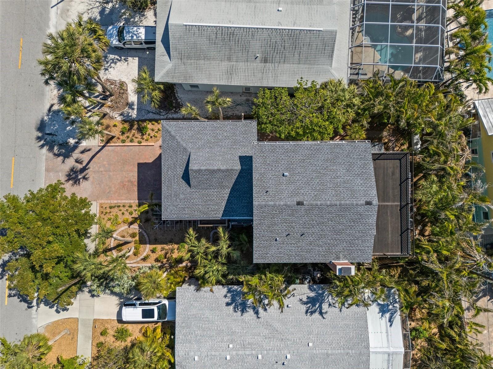 SARASOTA BEACH - Residential