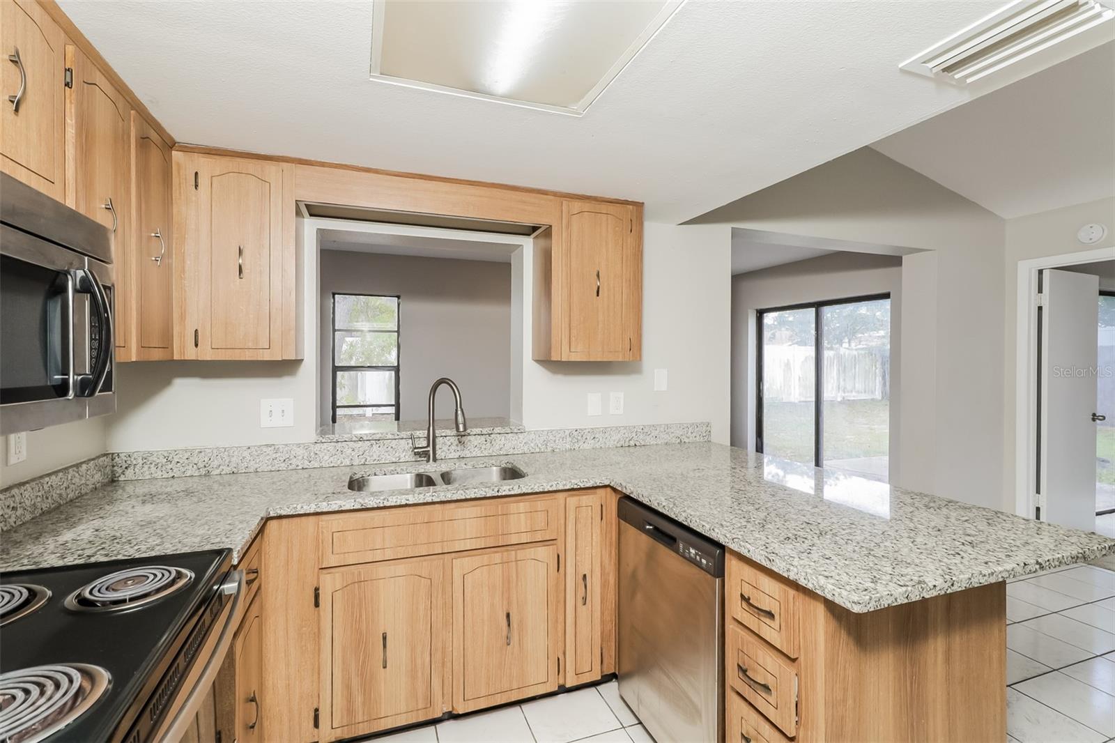 HOLIDAY LAKES WEST - Residential