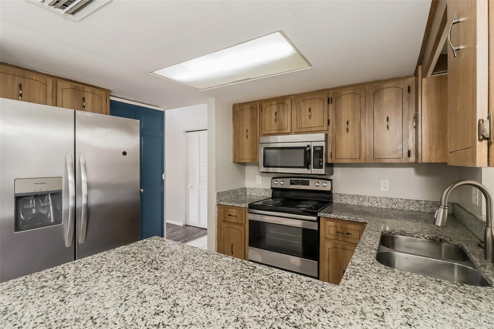 HOLIDAY LAKES WEST - Residential