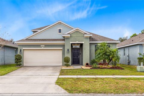 Photo of 2307 Beacon Landing Circle, Orlando, FL 32824 (MLS # O6377241)