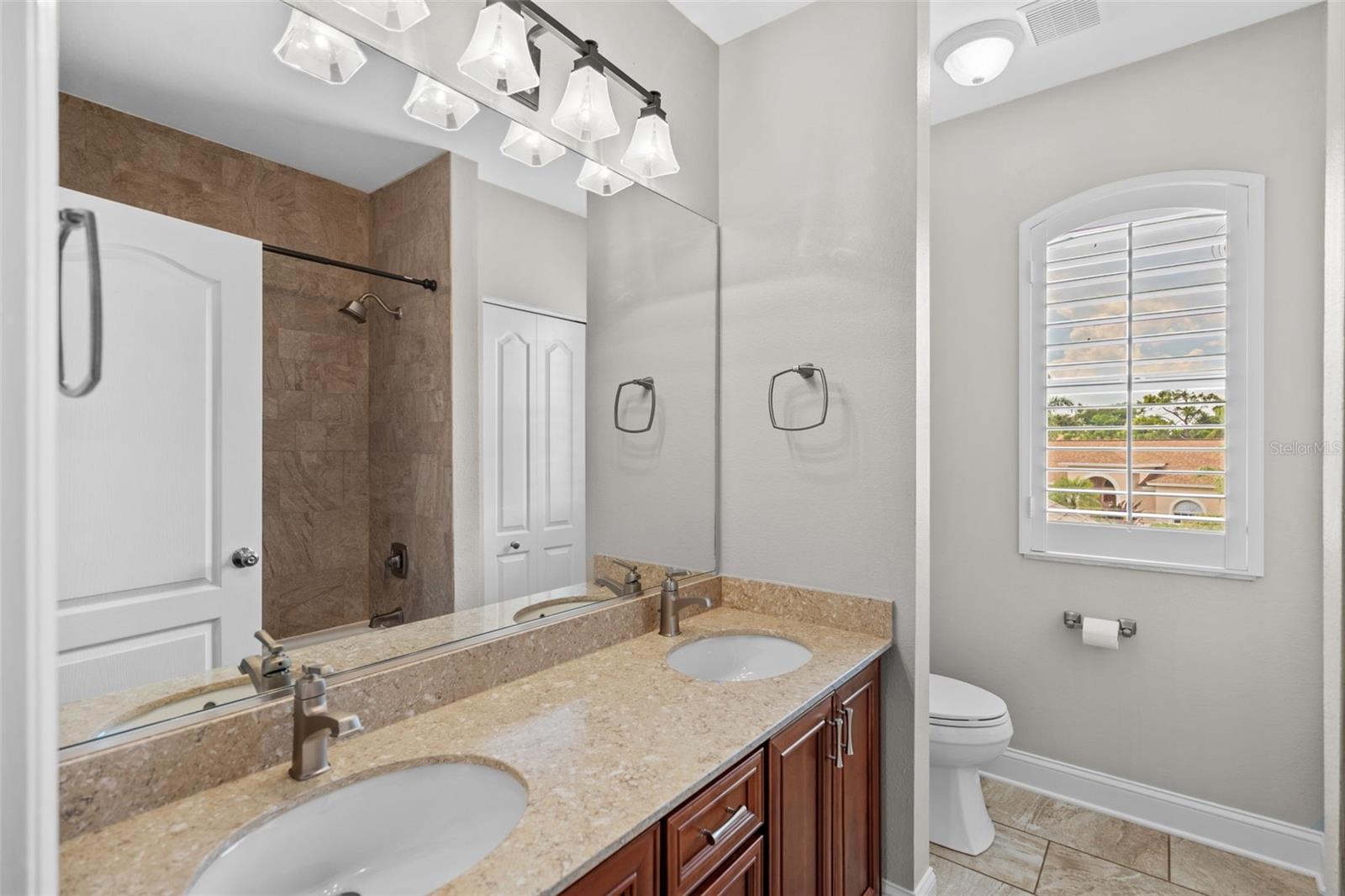 STONEYBROOK AT PALMER RANCH - Residential