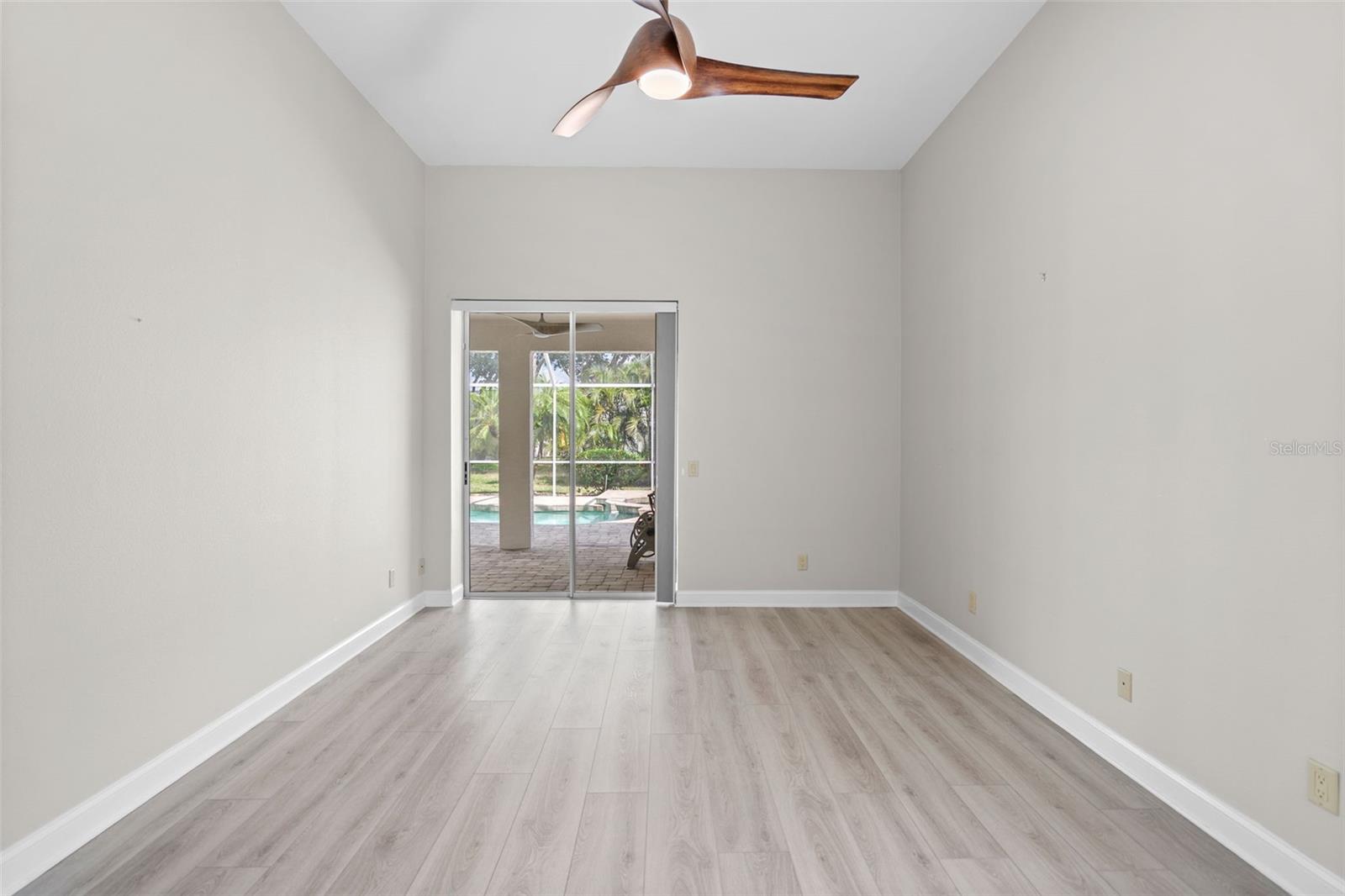 STONEYBROOK AT PALMER RANCH - Residential