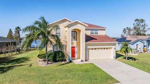 A home in LAKELAND