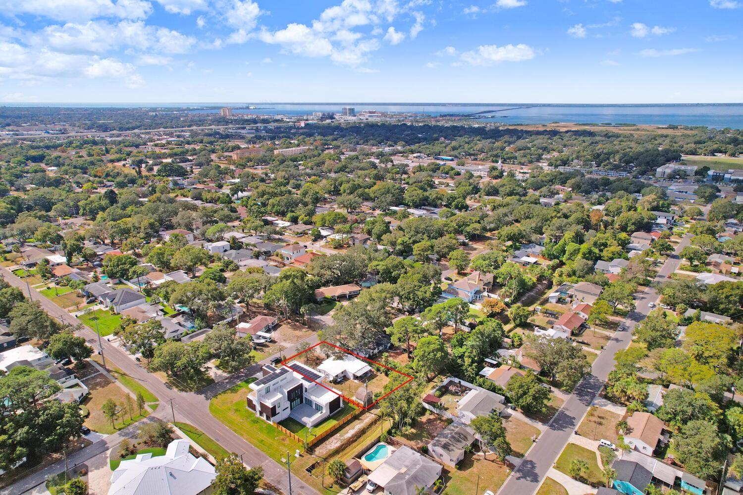 MANHATTAN MANOR REV - Land