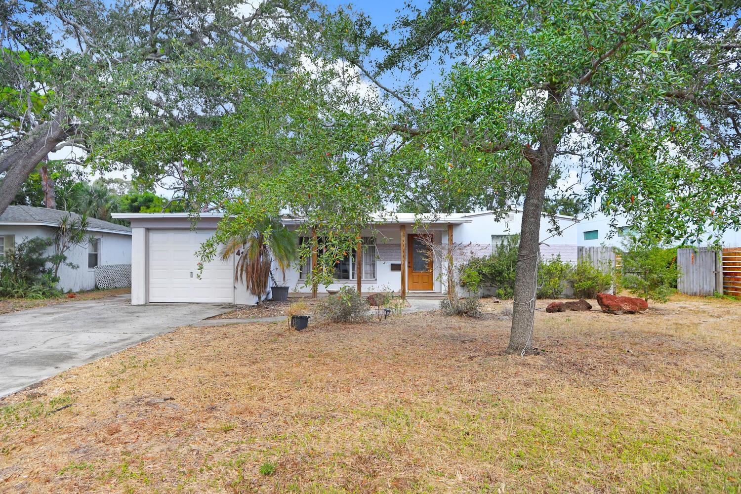 MANHATTAN MANOR REV - Land