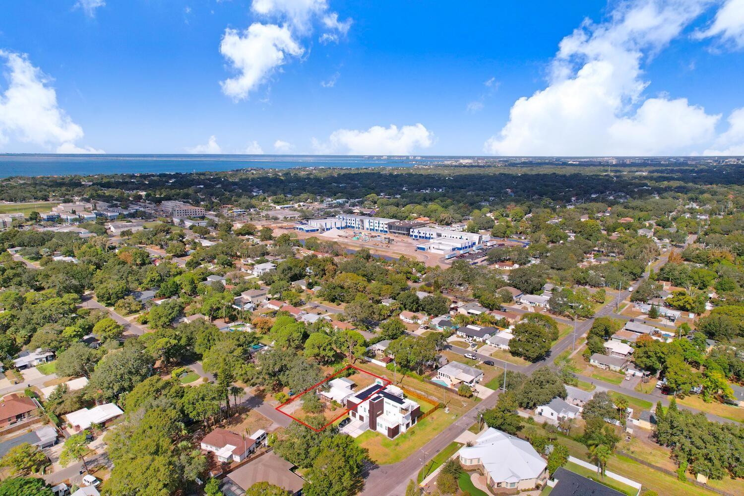 MANHATTAN MANOR REV - Land