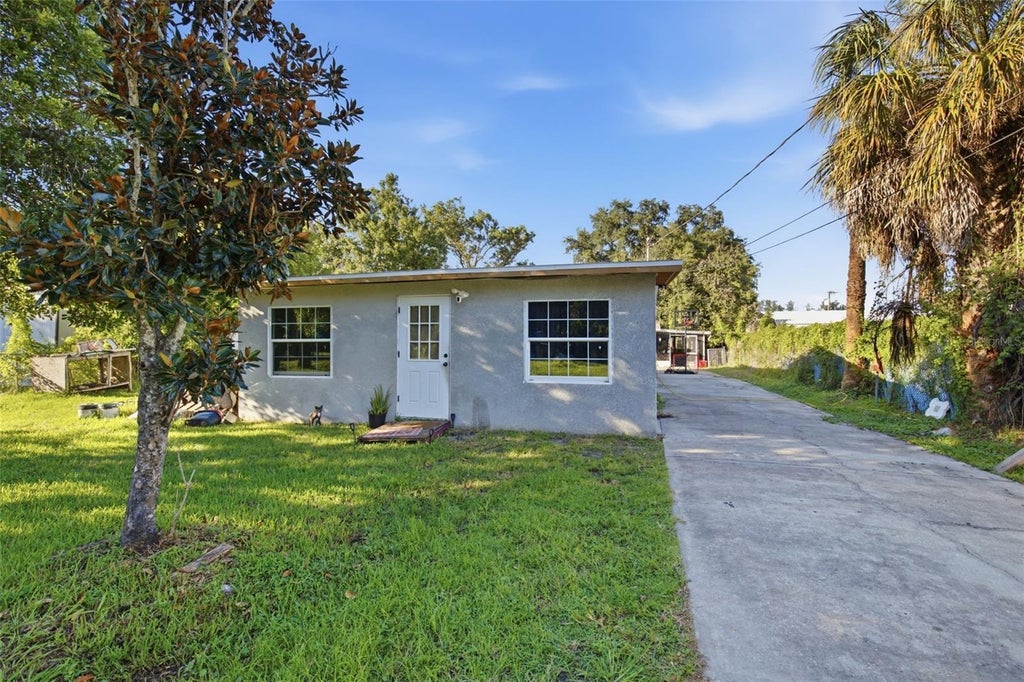 Photo of 6124 Nundy Avenue, Gibsonton, FL 33534 (MLS # TB8559542)