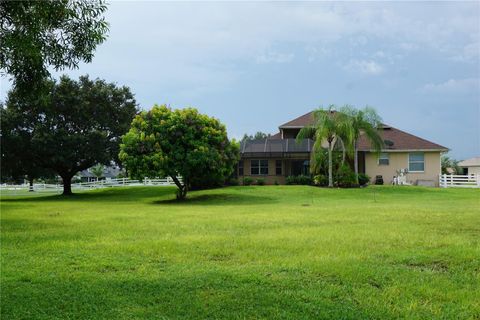 A home in PARRISH