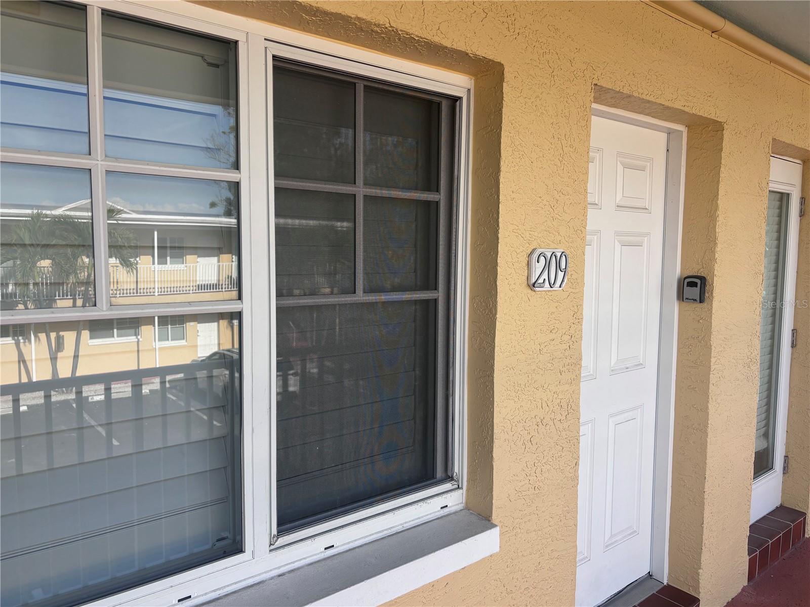 19417 GULF BOULEVARD B209