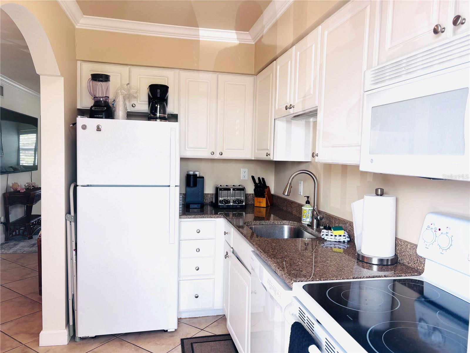 BAREFOOT BEACH RESORT OF INDIAN SHORES - Residential