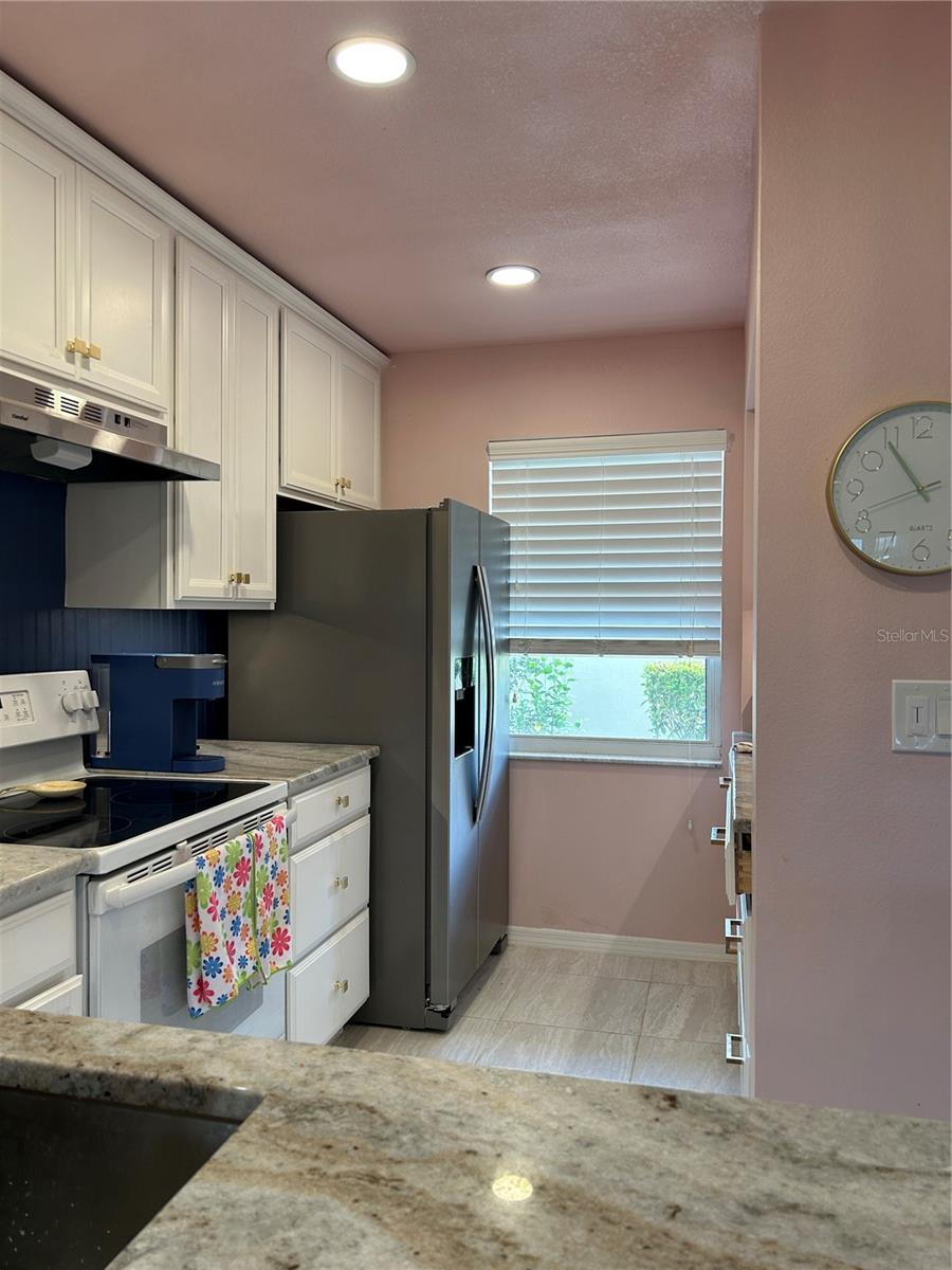 FARMINGTON VISTAS - Residential Lease