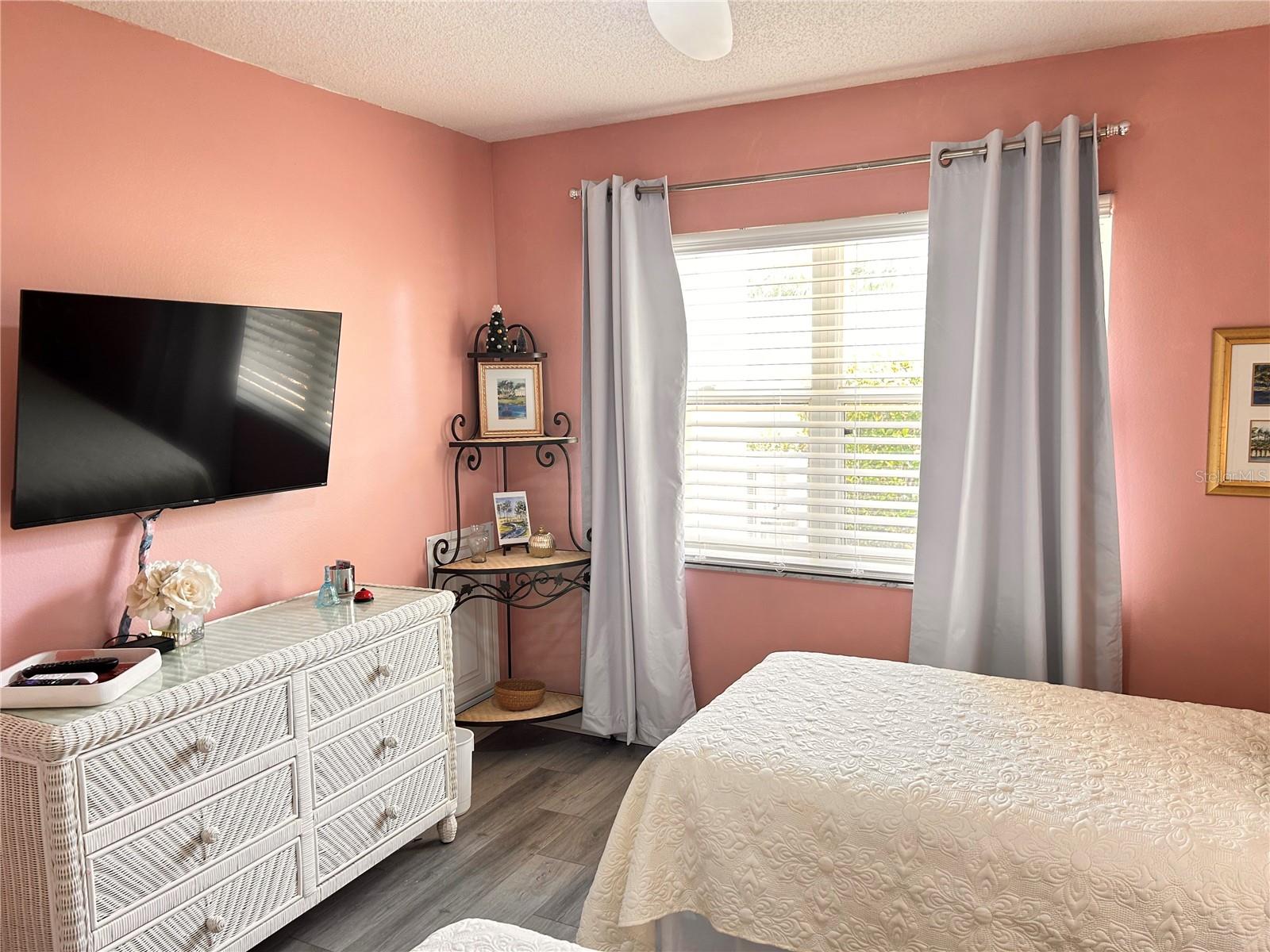FARMINGTON VISTAS - Residential Lease