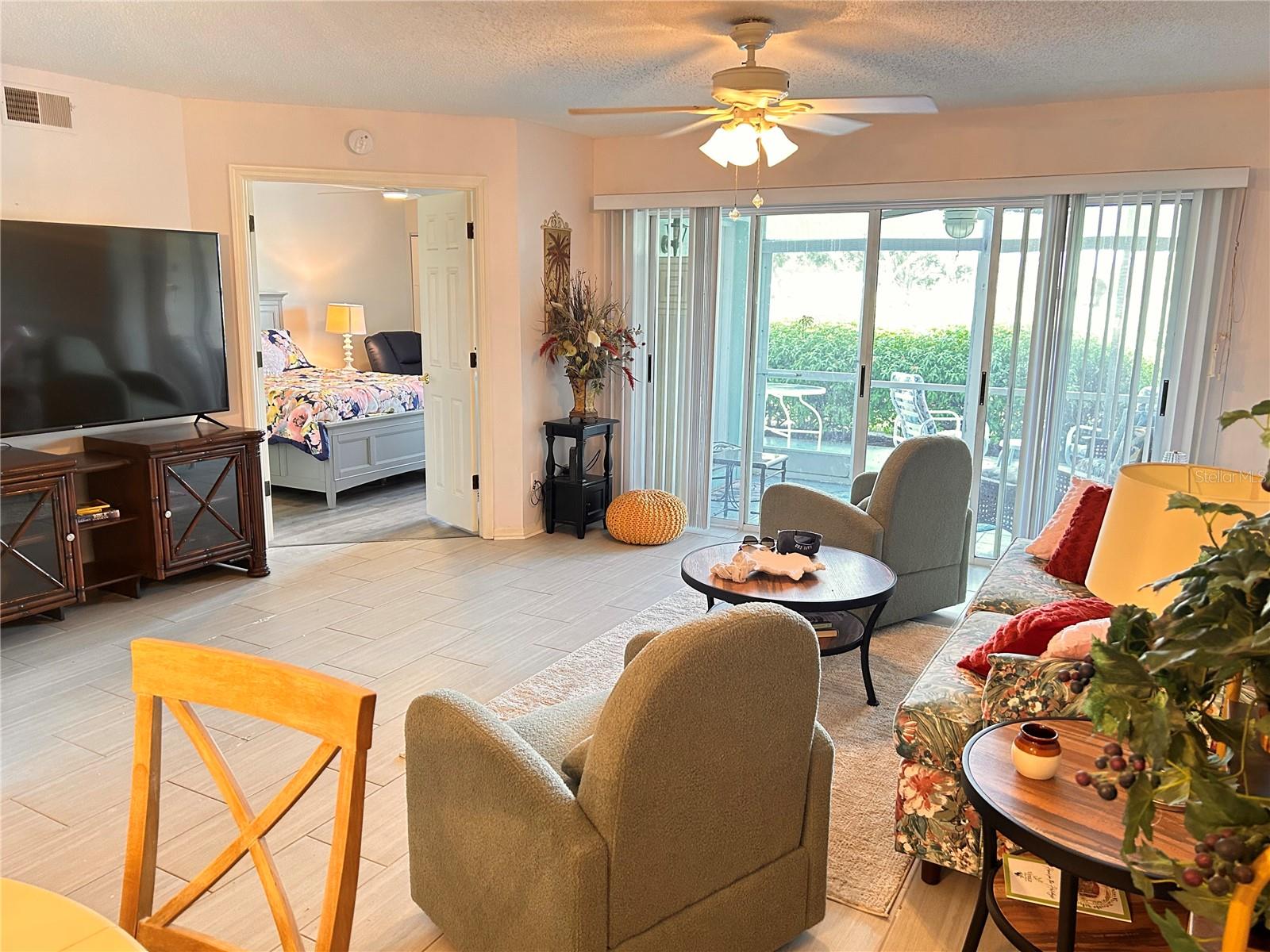 FARMINGTON VISTAS - Residential Lease
