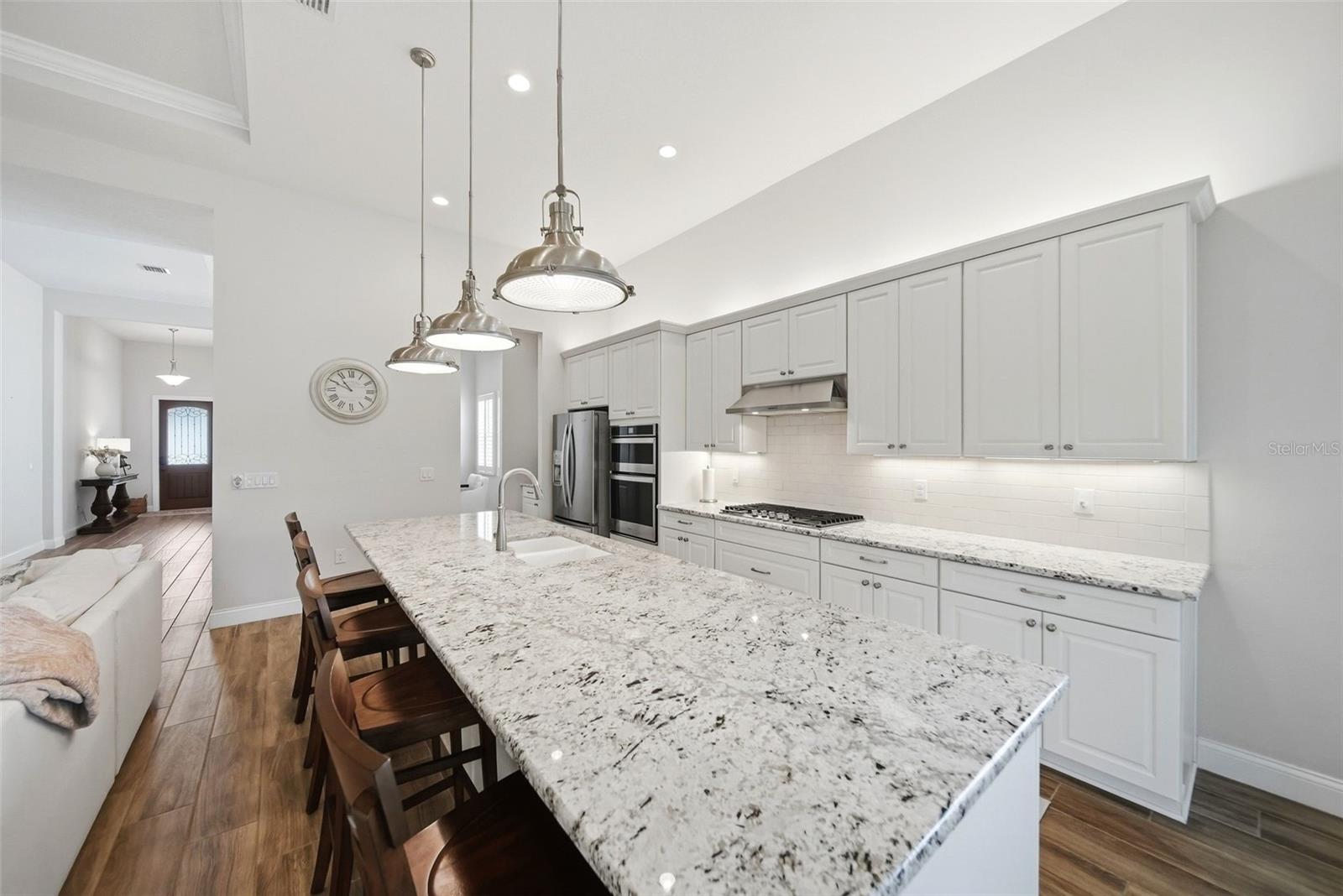 10698 ROYAL CYPRESS WAY