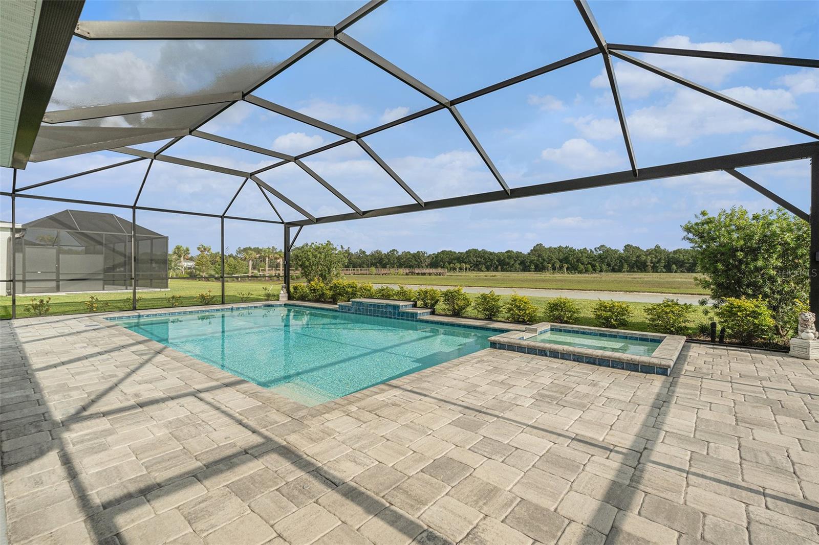 RIVER LANDING - Residential