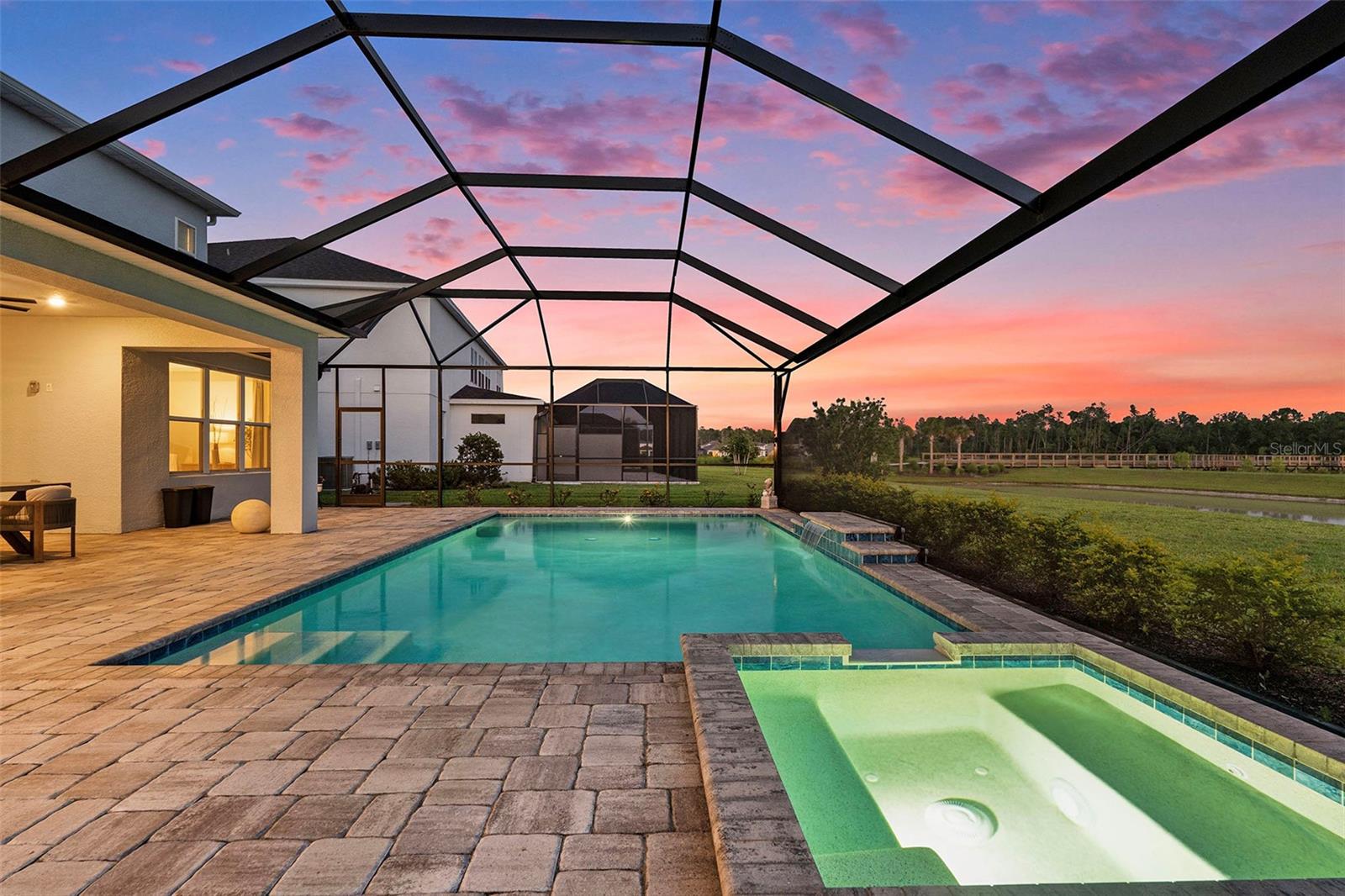 RIVER LANDING - Residential