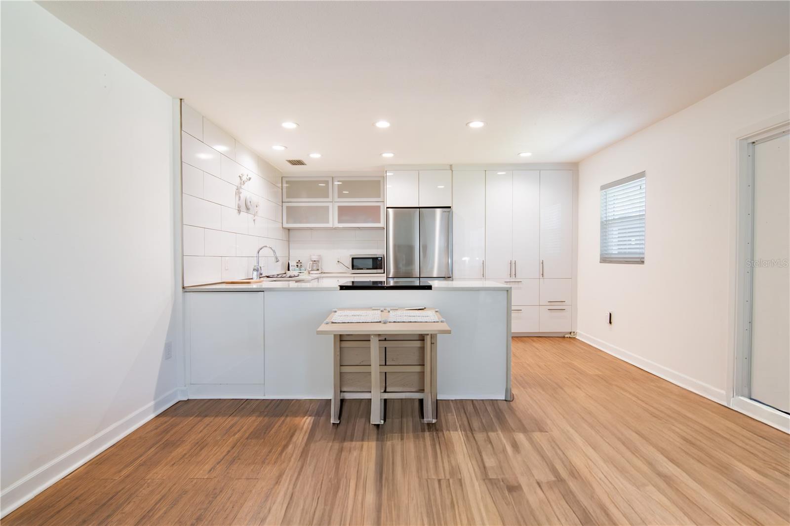 FRENCH QUARTER NORTH CONDO THE - Residential Lease